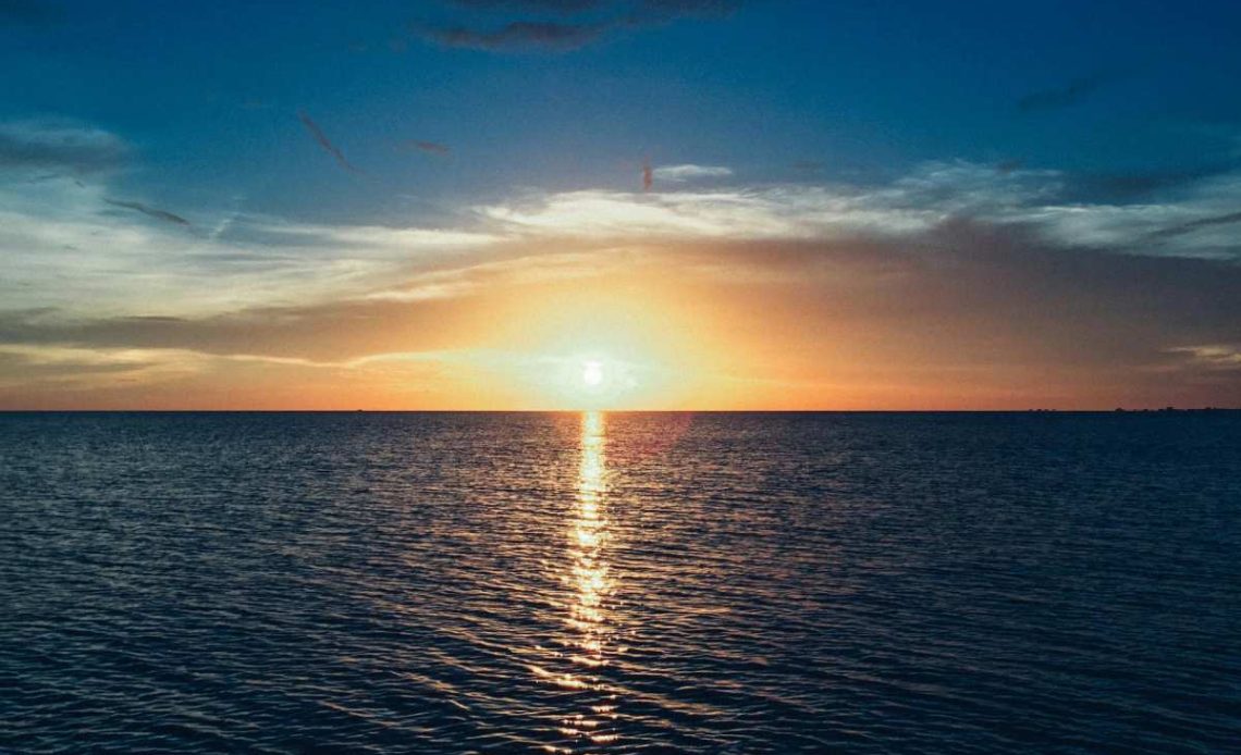 sunset Cancun